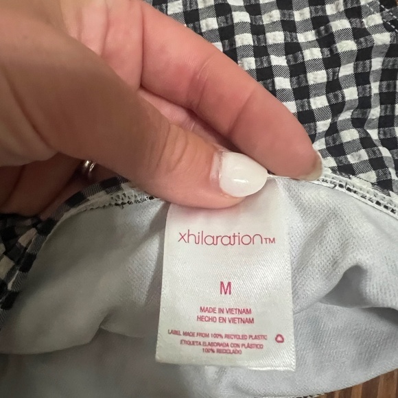 Swimsuit - Picture 6 of 7